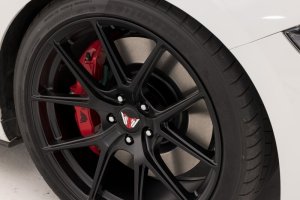 Jaguar F-Pace Brake Rotor (1) - Front - DBA - 4000 Series Standard - `20-`22