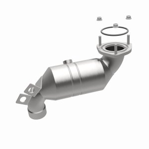 Jaguar X-Type Catalytic Converter - Rear - Magnaflow - OEM Grade Direct-Fit - `02-`03
