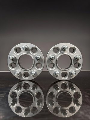 Jaguar F-Pace Wheel Spacers - MADNESS - 20mm - set of 2 - Silver Finish