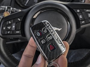Jaguar F-TYPE Key Fob Cover - Carbon Fiber