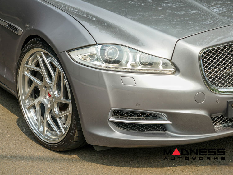 Jaguar XJ Custom Wheels - CG-209T (3 Piece) by Vossen - Space Gray