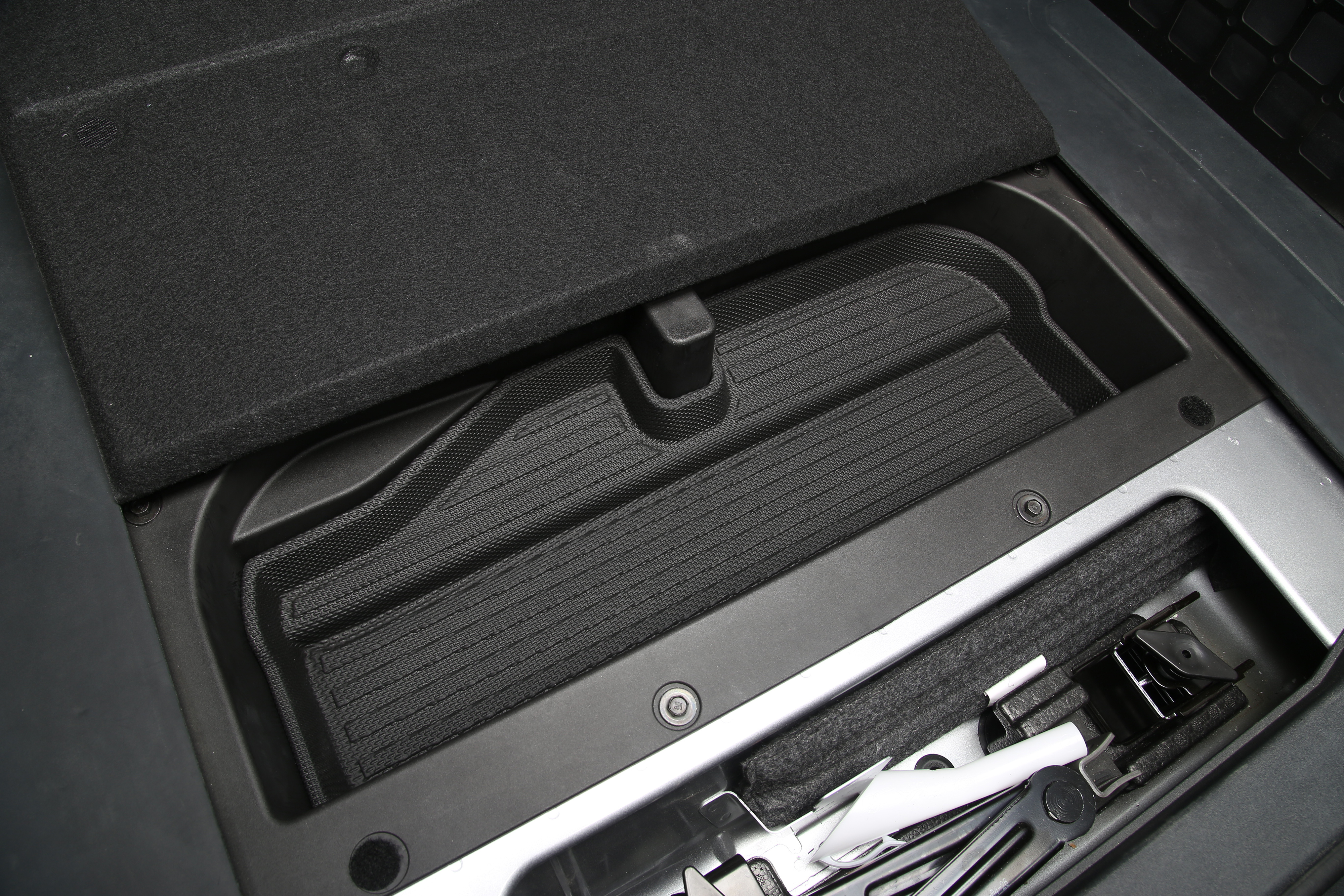 Ford Bronco Cargo Liner - Nano Style - Lower